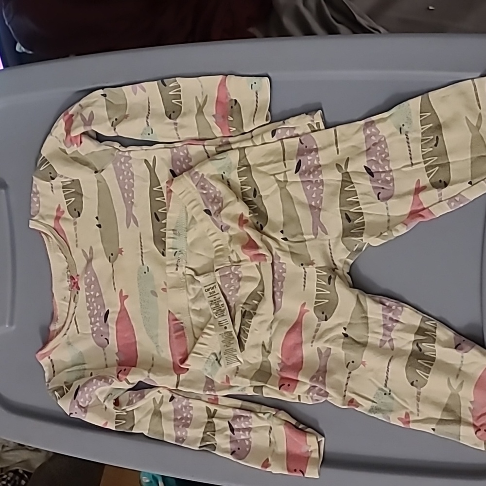 2T Carter's Pajamas